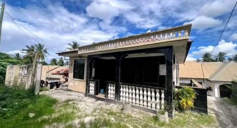 NYUMBA YA VYUMBA VITATU (3)KIBAMBA SHULE/HONDOGO