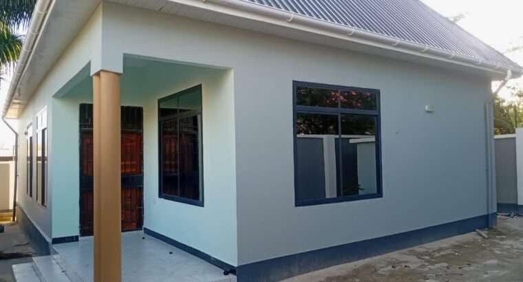 NYUMBA NZURI SANA YAKUHAMIA, MADALE-FLAMINGO.