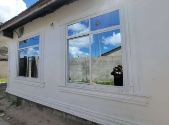 NYUMBA YENYE VYUMBA VINNE(4) MBAGALA-KINGUGI.