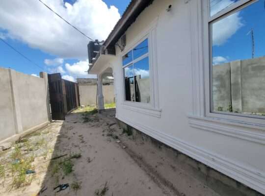 NYUMBA YENYE VYUMBA VINNE(4) MBAGALA-KINGUGI.