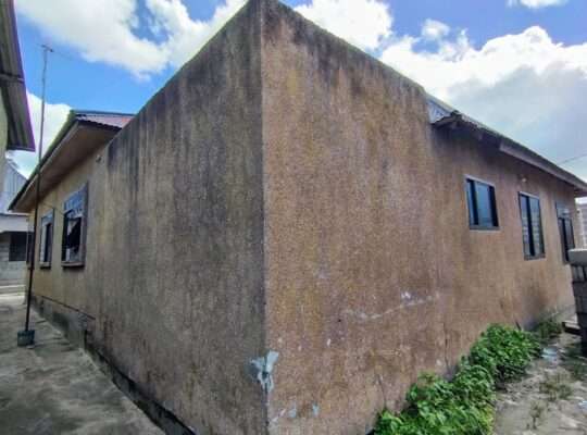 NYUMBA YA VYUMBA 4,MSONGOLA KATI