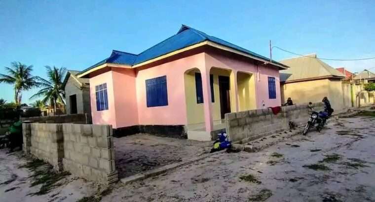 NYUMBA IMESHUSHWA BEI, ROOM 3, UKONGA BOMBAMBILI