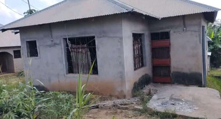 NYUMBA YENYE VYUMBA VITATU (3) MBONDOLE/MSONGOLA