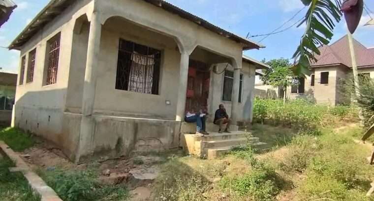 NYUMBA YENYE VYUMBA VITATU (3) MBONDOLE/MSONGOLA