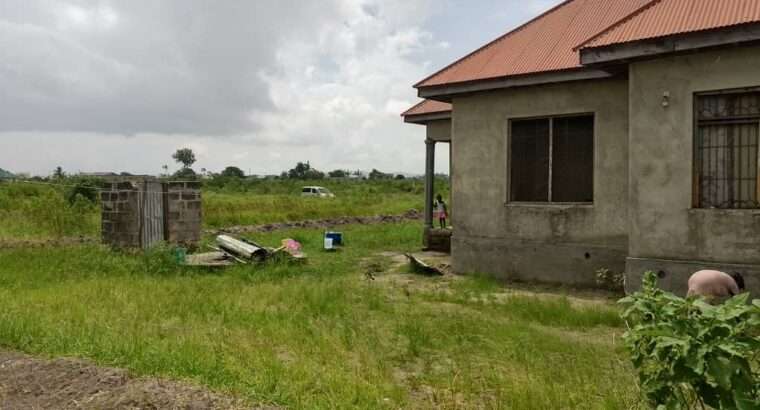 NYUMBA YENYE VYUMBA 3, INAUZA BANK, CHANIKA.