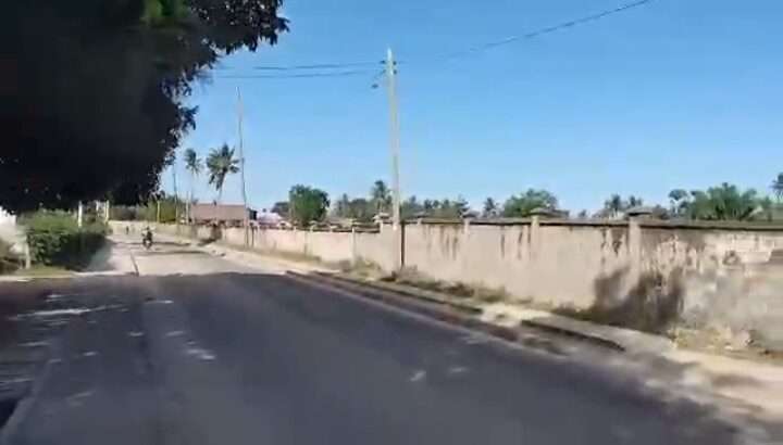 3 ACRES FENCED STRATEGIC YARD, GONGOLAMBOTO