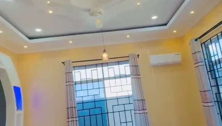 NYUMBA NZURI YA KUHAMIA, VYUMBA VINNE(4) KIBADA