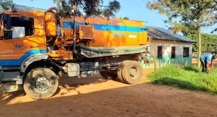 HUDUMA YA UNYONYAJI WA MAJI TAKA