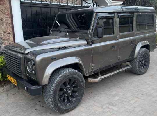 2015 LAND ROVER DEFENDER PUMA