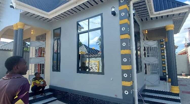 NYUMBA MPYA YAKISASA,TSH.115 MIL.MBAGALA.