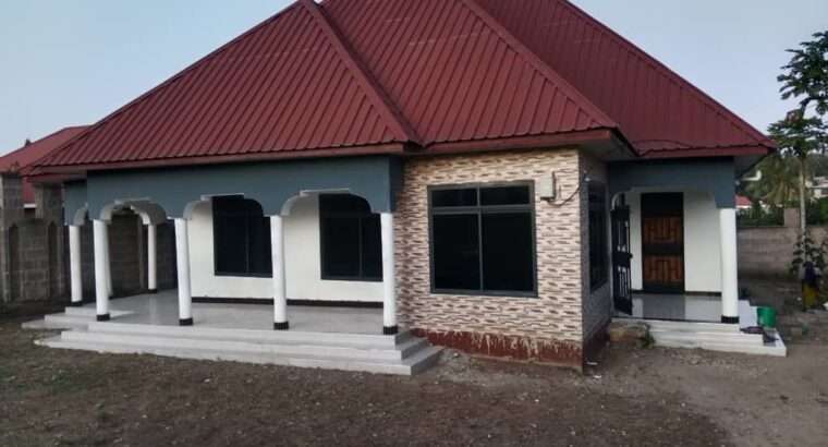 NYUMBA IMESHUSHWA BEI,GOBA MPAKANI.