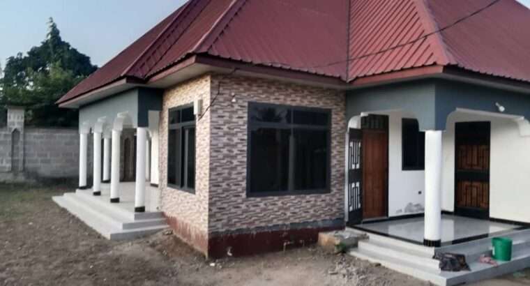 NYUMBA IMESHUSHWA BEI,GOBA MPAKANI.