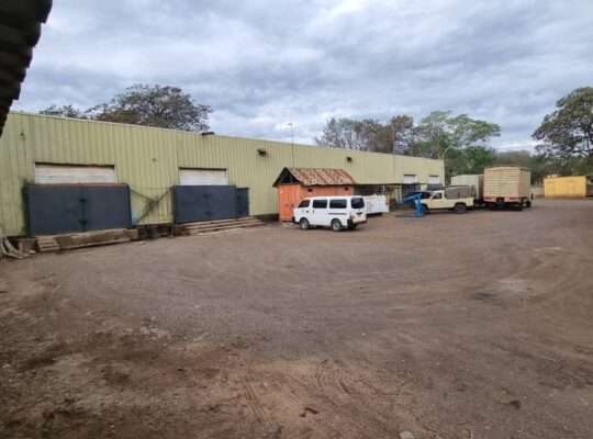3.8 ACRES INDUSTRIAL PROPERTY, $3.8 MIL,AT NJIRO