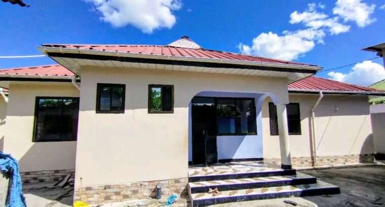 NYUMBA NZURI VYUMBA 4,TSHS.63 MIL,KIVULE-SOKONI