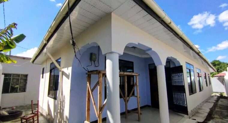 NYUMBA NZURI VYUMBA 4,TSHS.63 MIL,KIVULE-SOKONI