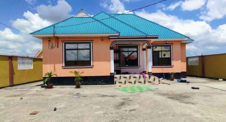 YA-VYUMBA VINNE (4) TSHS.55 MIL,KIVULE/MSONGOLA