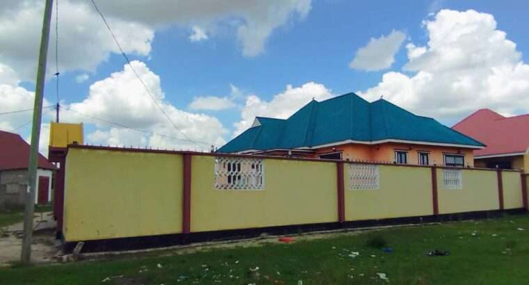 YA-VYUMBA VINNE (4) TSHS.55 MIL,KIVULE/MSONGOLA