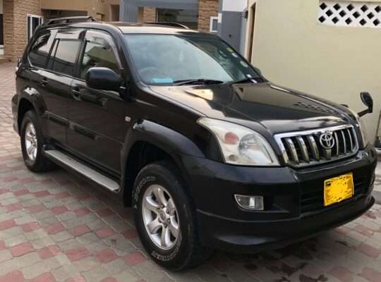 Prado 2006 Petrol Black