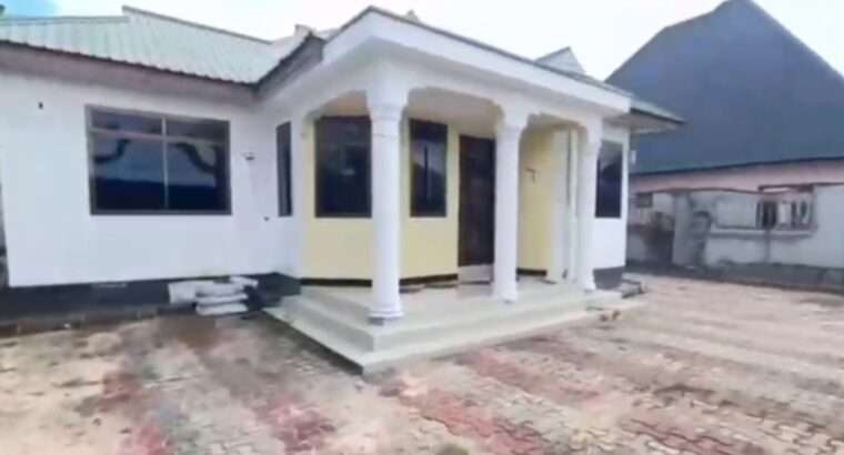 NYUMBA YENYE VYUMBA 4,TSHS.65 MIL. MIKWAMBE