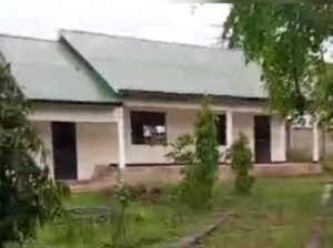 MAJENGO YA SHULE/EKARI 3,TSHS.1.5 BIL,KIBAHA.