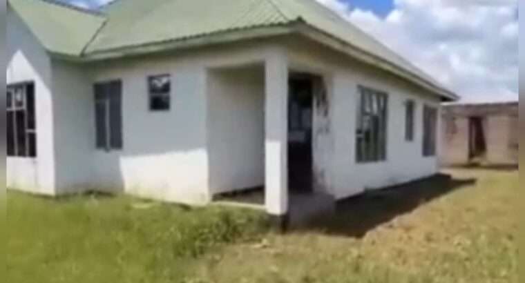NYUMBA YENYE HATI,VYUMBA 3,TSHS.40 MIL,KIBAHA