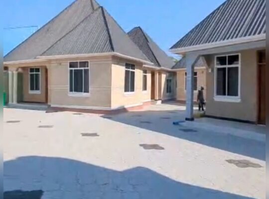 APARTMENT-SITA(6) PAMOJA,TSHS.350 MIL,KIBUGUMO