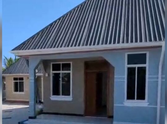 APARTMENT-SITA(6) PAMOJA,TSHS.350 MIL,KIBUGUMO
