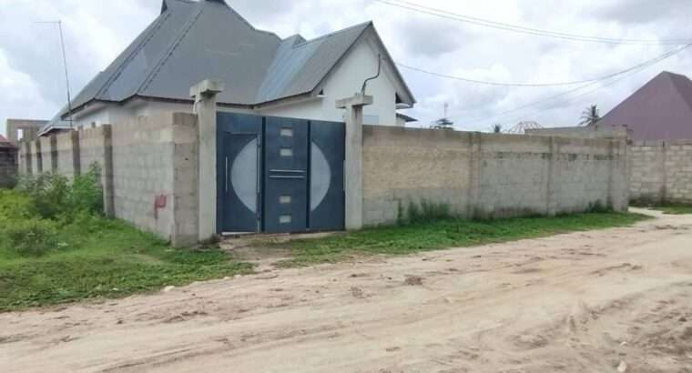 NYUMBA YA VYUMBA 4,SHS.75 MIL,KIVULE-NJIAPANDA