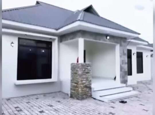 NYUMBA MPYA INA HATI, VYUMBA 4,MBWENI-UBUNGO.