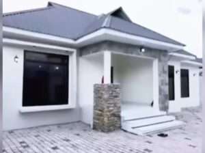 NYUMBA MPYA INA HATI, VYUMBA 4,MBWENI-UBUNGO.