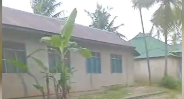 NYUMBA-4-PAMOJA ZINAUZWA TZS.85 MIL,MAJOHE-SHULE
