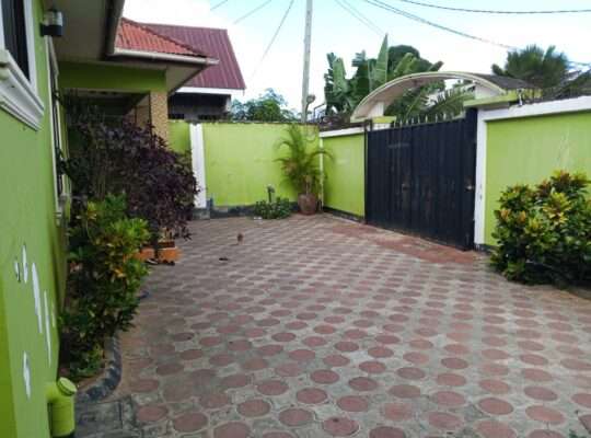 NYUMBA ROOM 3,INAUZA BANK,TSHS.80 MIL,PUGU/ILALA