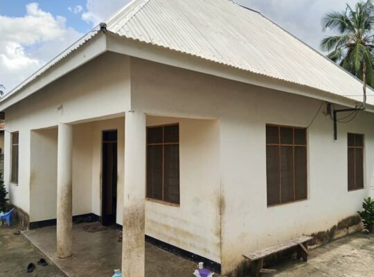 NYUMBA YA VYUMBA 4, TSHS.35 MIL,PUGU-KAJIUNGENI