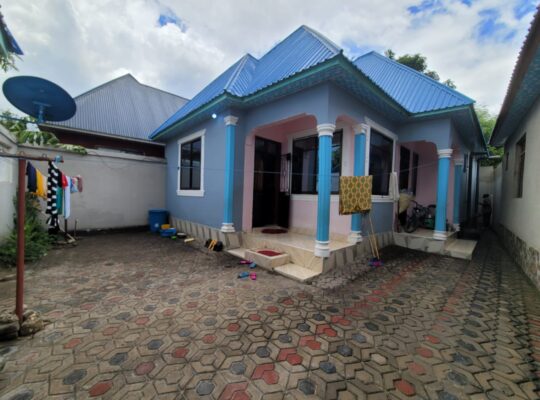 NYUMBA VYUMBA 3,TZS.52 MIL,MBAGALA-CHAMAZI.