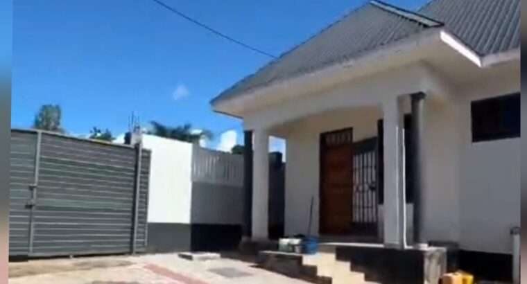 NYUMBA MBILI PAMOJA, TZS.160 MIL, GOBA KULANGWA.