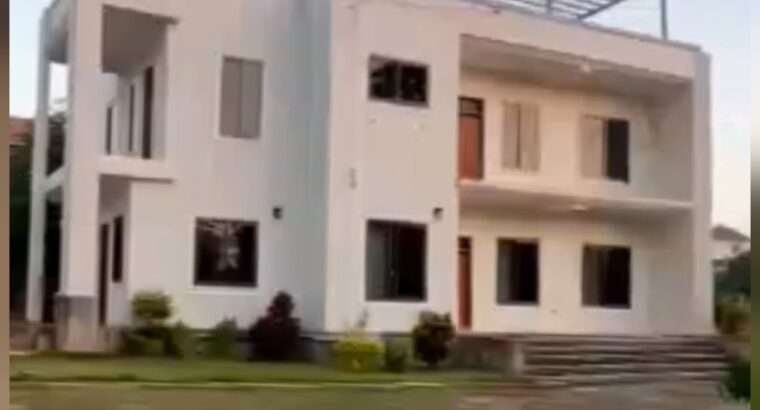 GHOROFA YA VYUMBA 3,TZS.350 MILIONI, SALASALA.
