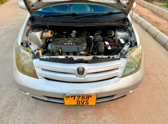 TOYOTA IST,# DVS, TZS.12.8 MILLION