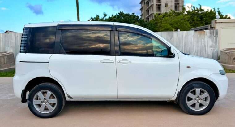 TOYOTA SIENTA, # DMR,TZS.10.5 MIL
