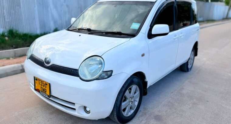 TOYOTA SIENTA, # DMR,TZS.10.5 MIL