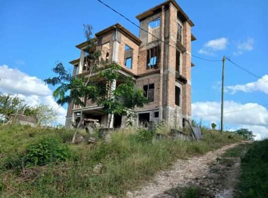 INAUZA BANK: PAGALE/GHOROFA, VYUMBA 5,KWEMBE