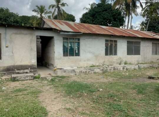NYUMBA TATU-PAMOJA,PLOT SQM.4,644,GONGOLAMBOTO