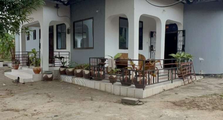 NYUMBA TATU-PAMOJA,PLOT SQM.4,644,GONGOLAMBOTO