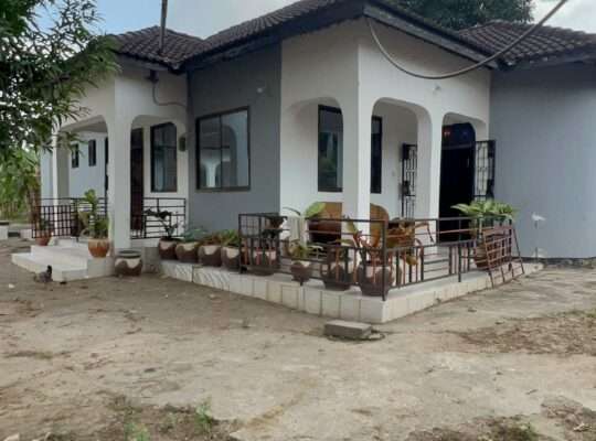 NYUMBA TATU-PAMOJA,PLOT SQM.4,644,GONGOLAMBOTO