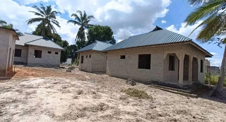 NYUMBA SITA (6) ZINAUZWA PAMOJA, CHANIKA-NYEBURU
