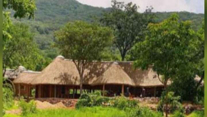 15-BED BUSH CAMP IN RUAHA-$2.5 MIL.INVESTMENT