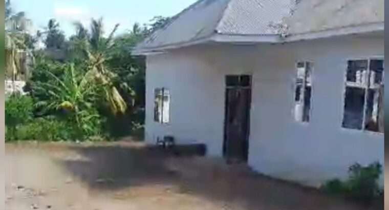 NYUMBA YENYE HATI,VYUMBA 3,KIMARA-KOROGWE.