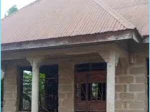 NYUMBA YAKUMALIZIA UJENZI,KONGOWE,KIBAHA