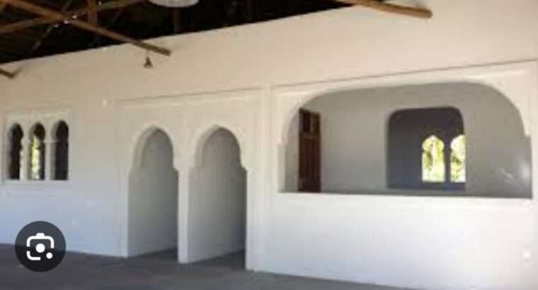 13 ACRES DEVELOPED BEACH CAMP AT KILWA