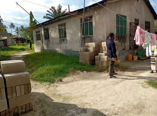 NYUMBA SABA(7) KTK KIWANJA KIMOJA,UKONGA MOMBASA