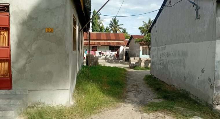 NYUMBA SABA(7) KTK KIWANJA KIMOJA,UKONGA...
